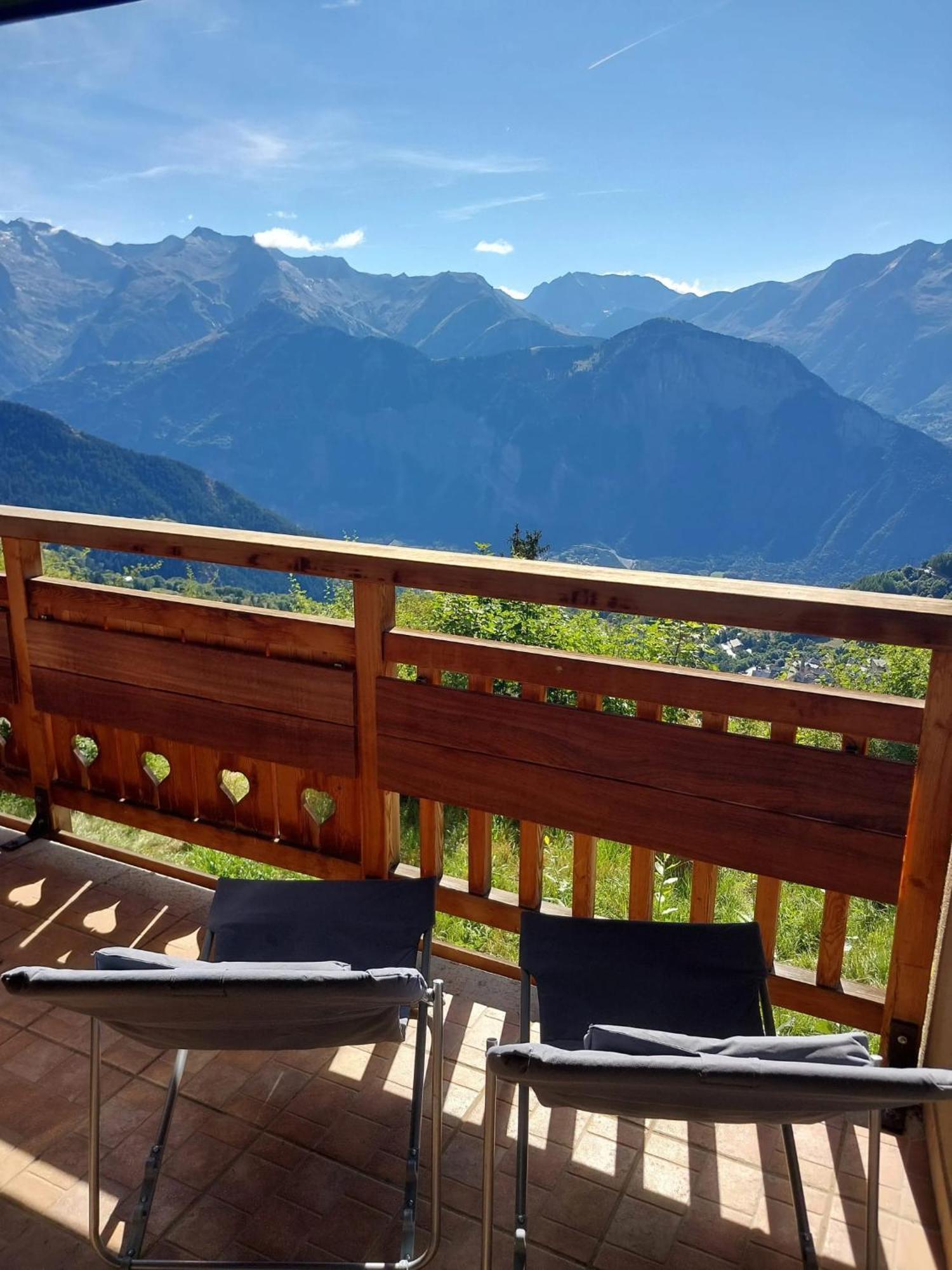 Appartement Confortable A L'Alpe D'Huez De 27 M² Avec Vue Montagne Exterior photo