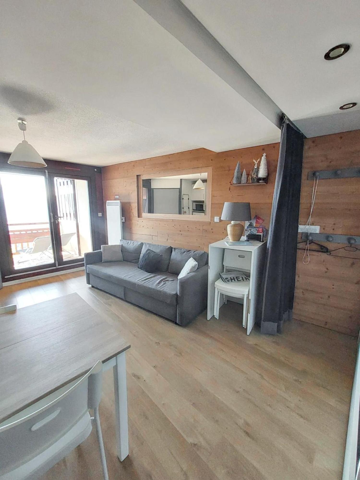 Appartement Confortable A L'Alpe D'Huez De 27 M² Avec Vue Montagne Exterior photo